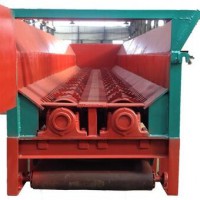 Log debarker and disc wood chipper combination for paper-making plant