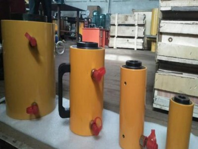 High quality hydraulic jack of 100 tons hydraulic cylinder