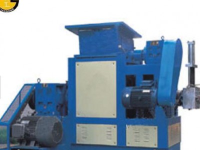 Plastic foaming material recycling machine