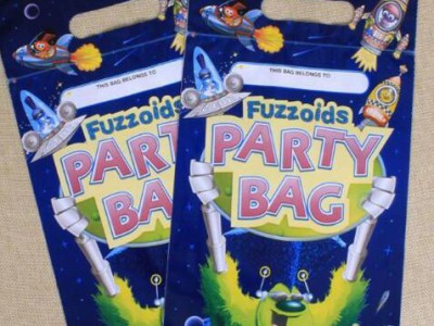 Alibaba Most Popular Custom Printing Plastic Hanger Packaging Clothing Zipper Bag