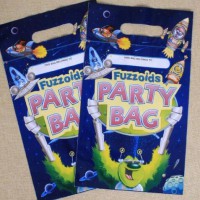 Alibaba Most Popular Custom Printing Plastic Hanger Packaging Clothing Zipper Bag